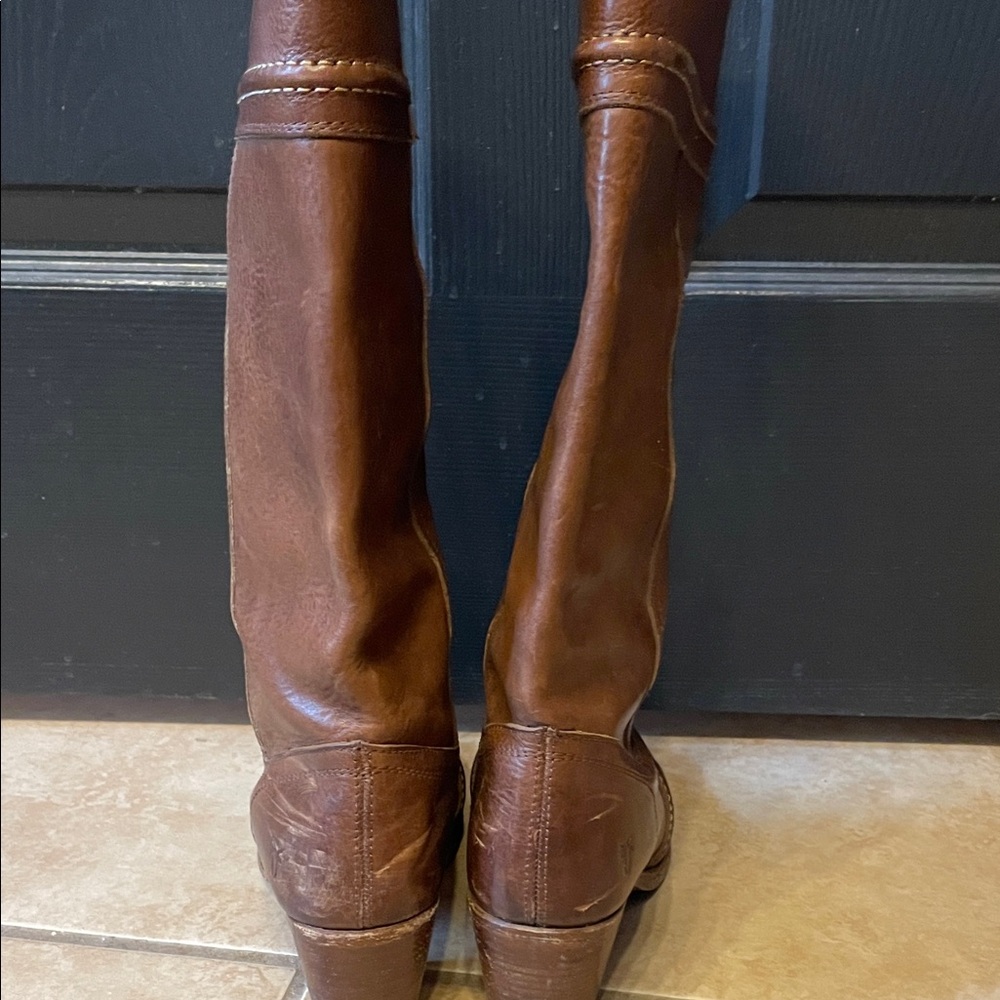 Frye Chestnut Leather Heeled Boots - Picture 5 of 6